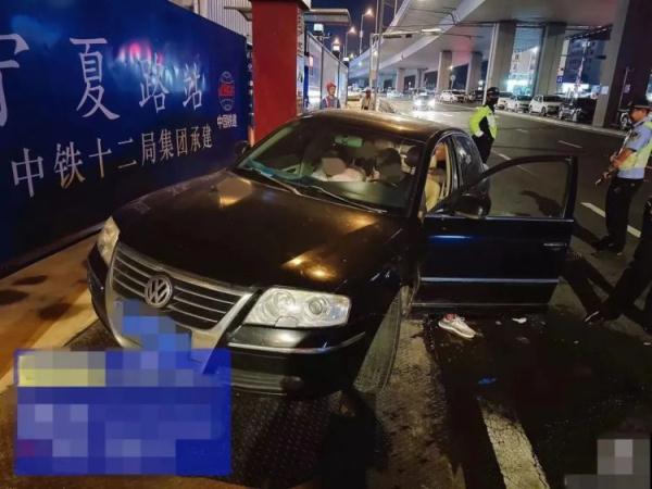 “我就开车五分钟,去接代驾”! “我就开车五分钟,去接代驾”!