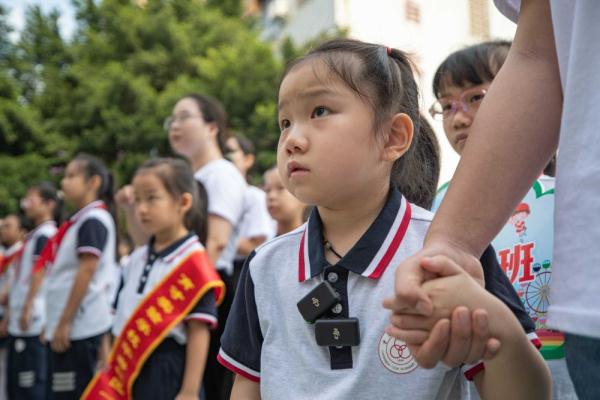 还记得豆豆吗?她上小学了! 还记得豆豆吗?她上小学了!