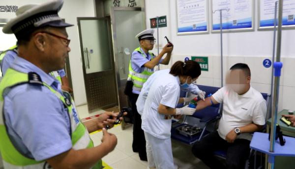 “我就开车五分钟,去接代驾”! “我就开车五分钟,去接代驾”!