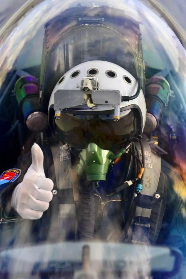 真没有想到！78年前，日本侵略者竟然是在这个时刻签字投降的……