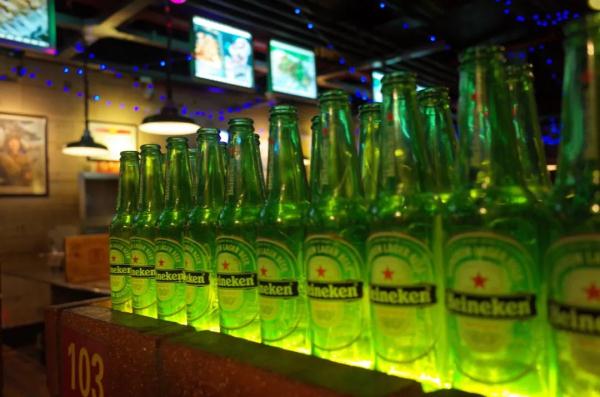 爱喝酒的人,戒酒后身体会出现哪些变化?出现4种情况就需要戒酒了! 爱喝酒的人,戒酒后身体会出现哪些变化?出现4种情况就需要戒酒了!