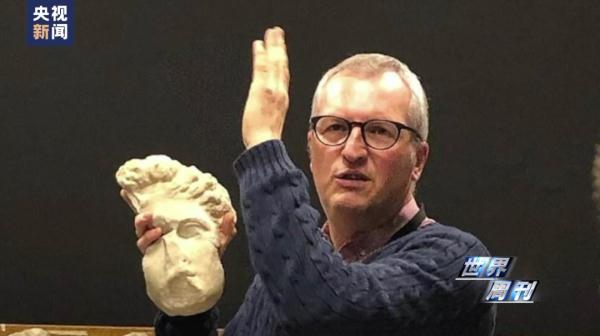 “既然大英博物馆管不好文物，为什么不将它们还给来源国？”