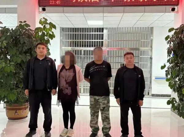 长城被挖掘机拦腰“斩断”！2人被刑拘