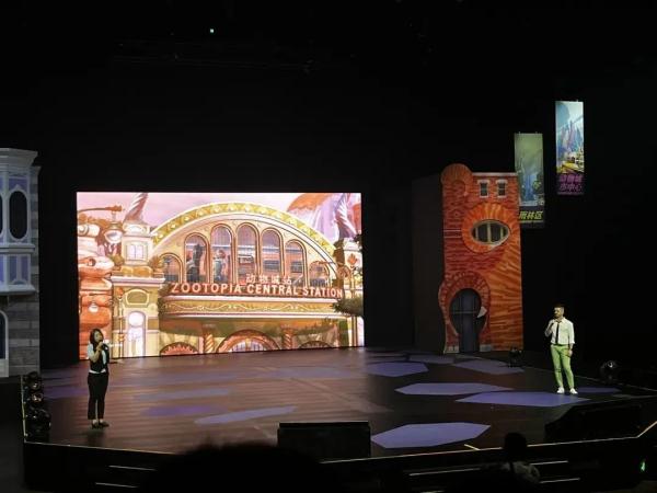 上海迪士尼上新！“疯狂动物城”园区年底开放，道路场景亮相→