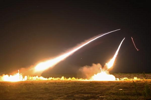 这场实弹射击演练超燃! 这场实弹射击演练超燃!