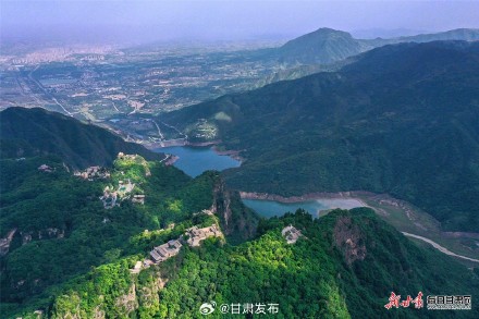 崆峒山景区接待游客突破40万人次 崆峒山景区接待游客突破40万人次