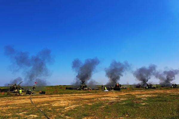 这场实弹射击演练超燃! 这场实弹射击演练超燃!