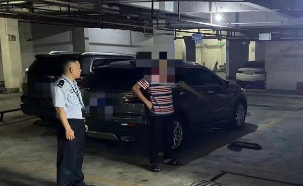 “男扮女装”的“百变”蟊贼,栽了! “男扮女装”的“百变”蟊贼,栽了!