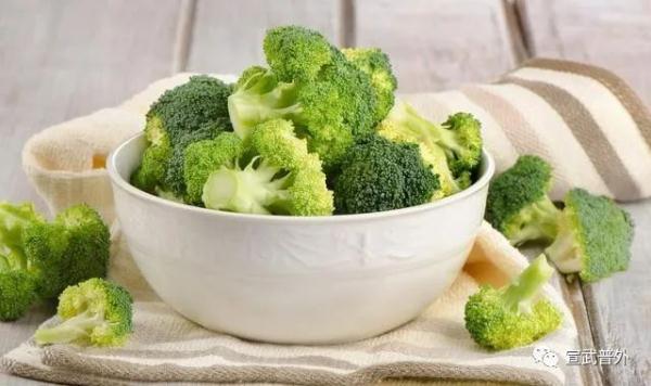 为什么会打嗝? 为什么会打嗝?