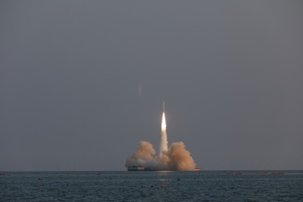 我国民营火箭公司首次海射成功