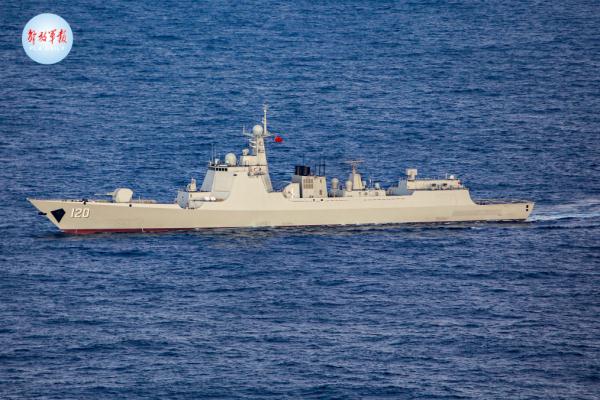 战风斗浪，鏖战海空！直击成都舰海上实战化训练