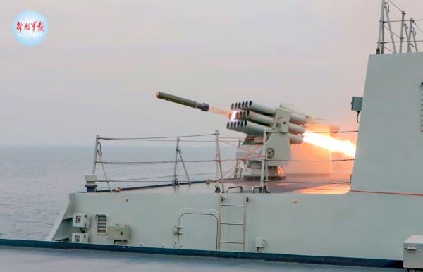 战风斗浪，鏖战海空！直击成都舰海上实战化训练