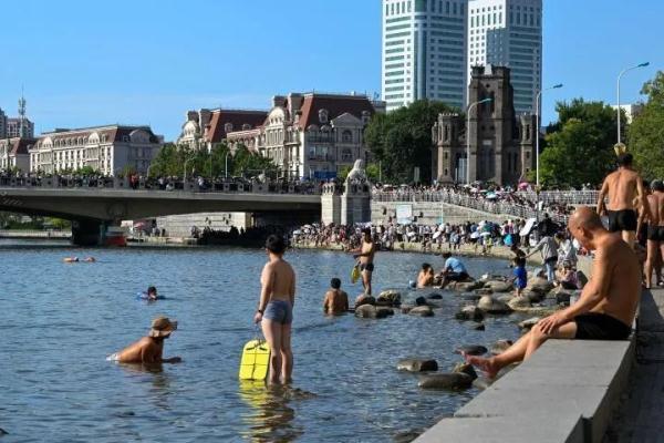 “天津大爷”跳水,这个“好”该怎么叫? “天津大爷”跳水,这个“好”该怎么叫?