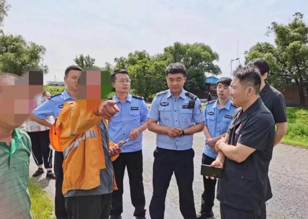 两男子竟给牛做“亲子鉴定”？看法官巧解纠纷找到主人