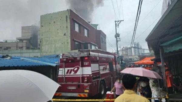 韩国一澡堂起火爆炸，21人受伤！