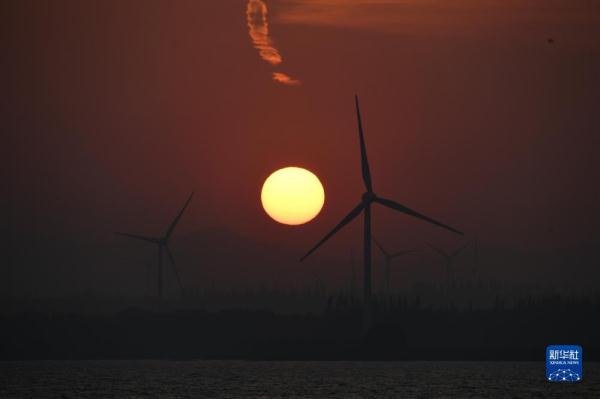 河北怀来：官厅水库落日美