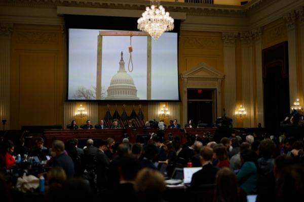 美国极右翼组织“骄傲男孩”前头目因冲击国会案被判22年监禁 美国极右翼组织“骄傲男孩”前头目因冲击国会案被判22年监禁