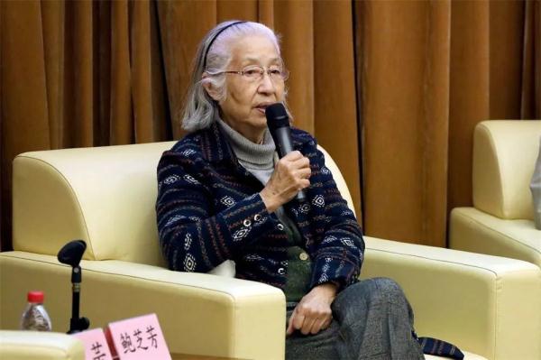 导演鲍芝芳去世:塑造自由独立的银幕女性 导演鲍芝芳去世:塑造自由独立的银幕女性