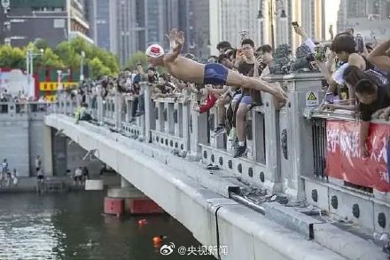 天津大爷发了个自带语音效果的倡议 天津大爷发了个自带语音效果的倡议