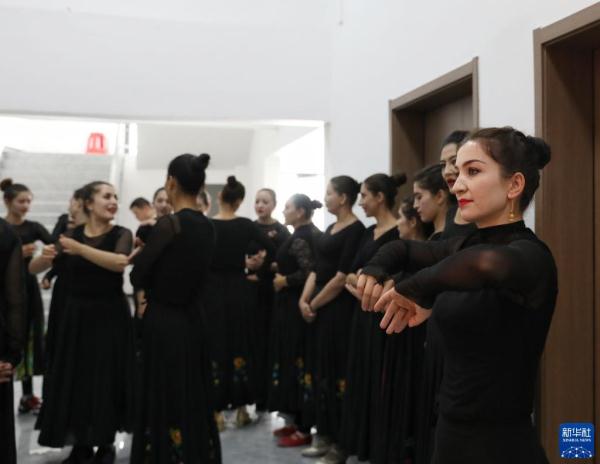 唱响帕米尔之声