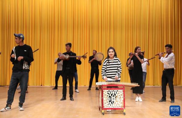 唱响帕米尔之声