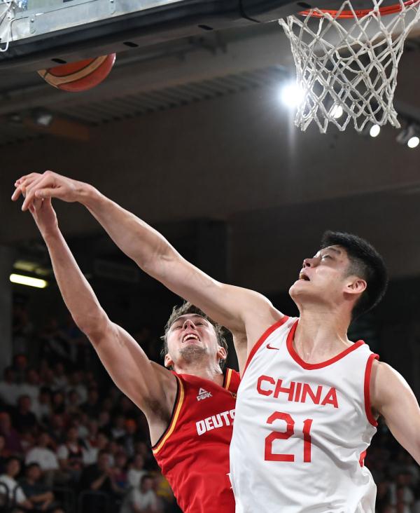 专访德国队主教练赫伯特：进军奥运会 但目标还有一个