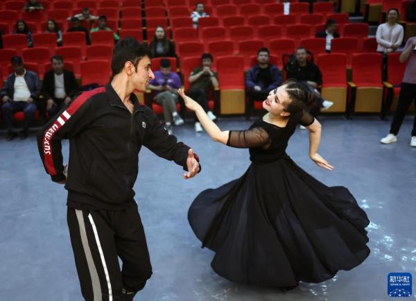 唱响帕米尔之声