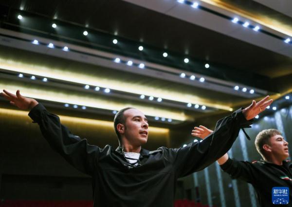 唱响帕米尔之声