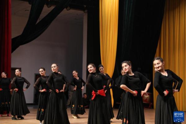 唱响帕米尔之声