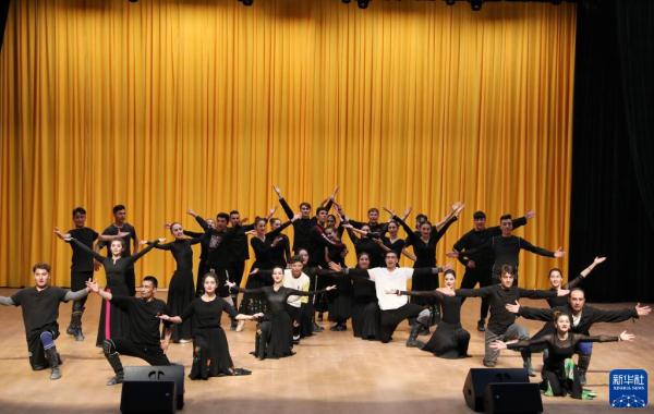 唱响帕米尔之声