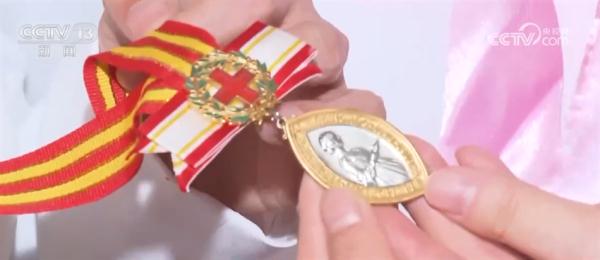 第49届南丁格尔奖获得者甘秀妮：守护患者全人、全程、全心