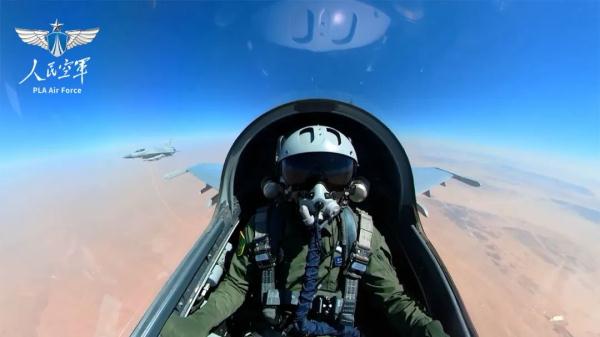 中巴“雄鹰-10”：两国空军联合训练进一步提升协同能力