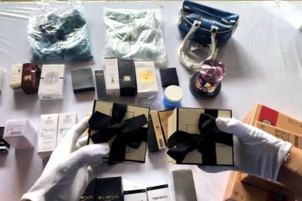 总案值600余万！两起“套代购”走私案告破