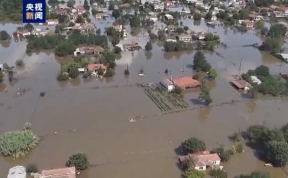 希腊暴雨洪灾已致11人死亡 希腊暴雨洪灾已致11人死亡