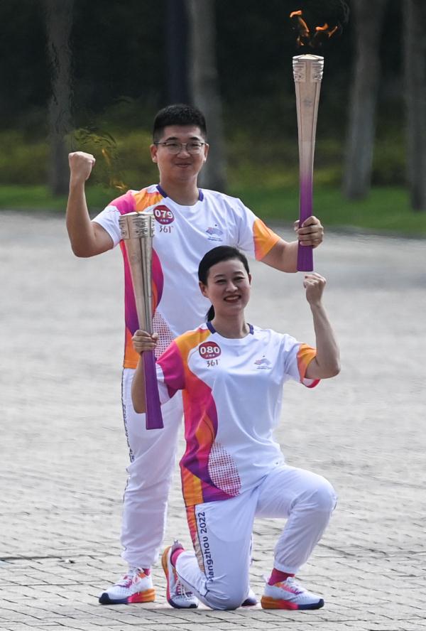 杭州亚运会火炬在嘉兴传递