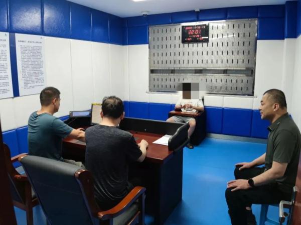 这种“爆料吃瓜群”，慎入！