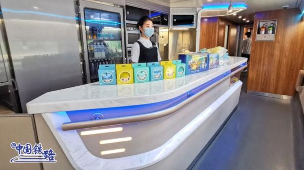 即将开跑!复兴号亚运智能动车组列车来了 即将开跑!复兴号亚运智能动车组列车来了