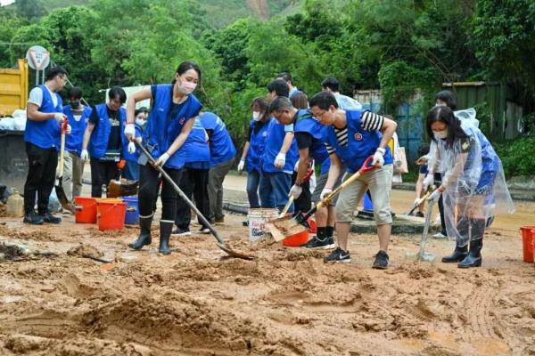 实地探访！遭遇世纪暴雨后，香港恢复情况如何？
