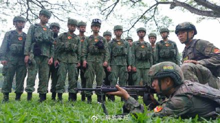 混编联训开始!中新“合作-2023”陆军联合训练 混编联训开始!中新“合作-2023”陆军联合训练