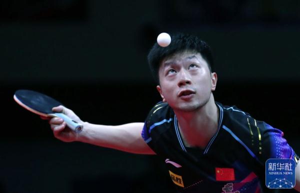 乒乓球亚锦赛：马龙获男单冠军 王曼昱/陈梦女双夺冠