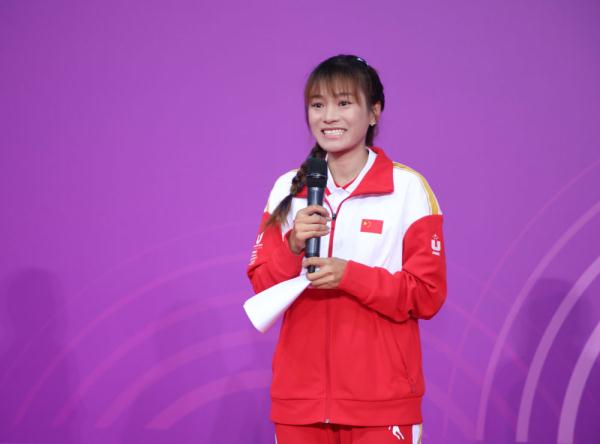 清华3800余名新生迎来入校“体育第一课”