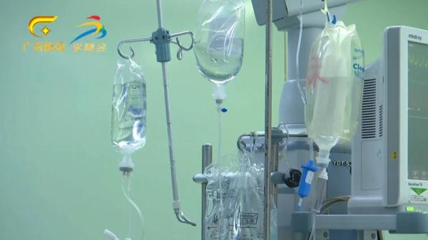 女子赌气吞下一把缝衣针,30多年后手术“捞针” 女子赌气吞下一把缝衣针,30多年后手术“捞针”