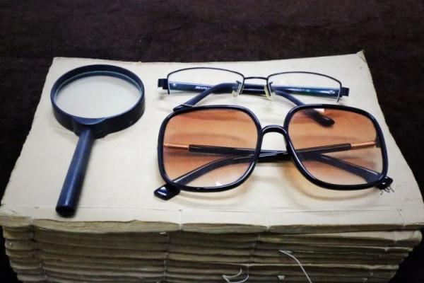 大学生接力，让这位教授有了300多双“眼睛”