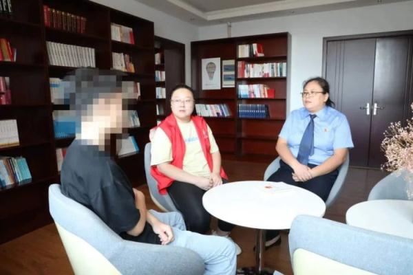 梦想出国挣大钱？4名少年缅北“生死逃亡记”