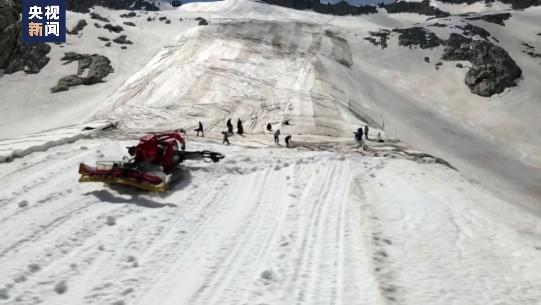 给阿尔卑斯山冰川盖“被子”，长达20年的保护措施效果如何？