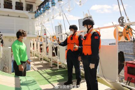 中国海警圆满完成2023年北太平洋公海渔业执法巡航任务