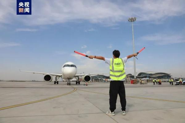 C919来了！多款国产机型新疆演示飞行全面展开