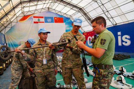中国赴黎巴嫩维和部队通过联合国装备核查 中国赴黎巴嫩维和部队通过联合国装备核查