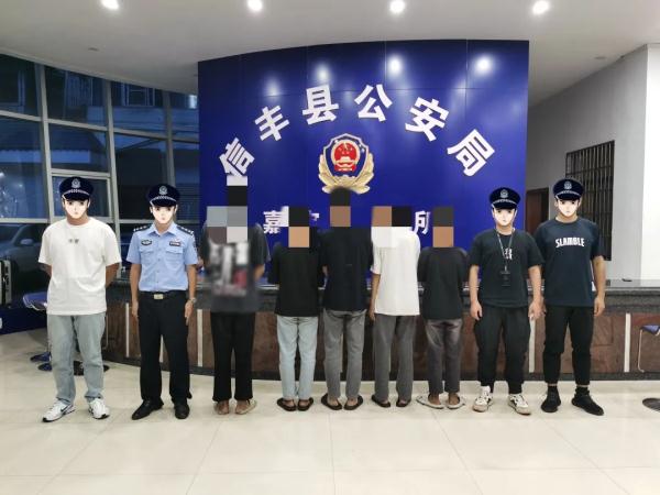6名学生刚开学就被捏！快来望望咋回事