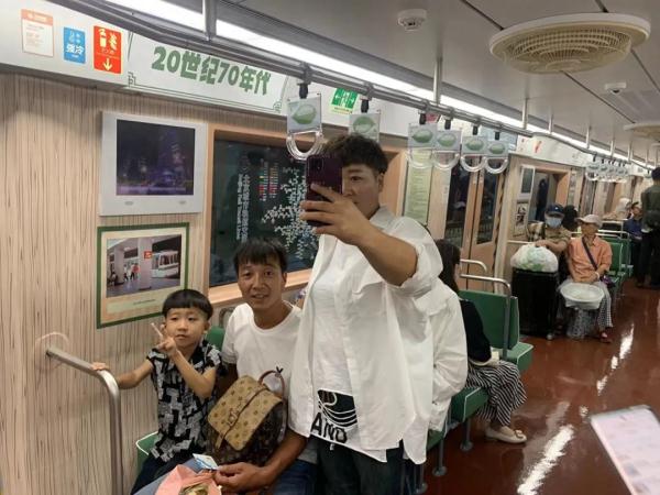 “穿越”数十年，北京这趟“时光列车”又来了